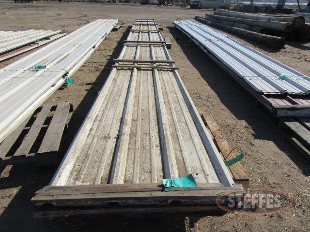 Semi load of pole barn steel_0.JPG